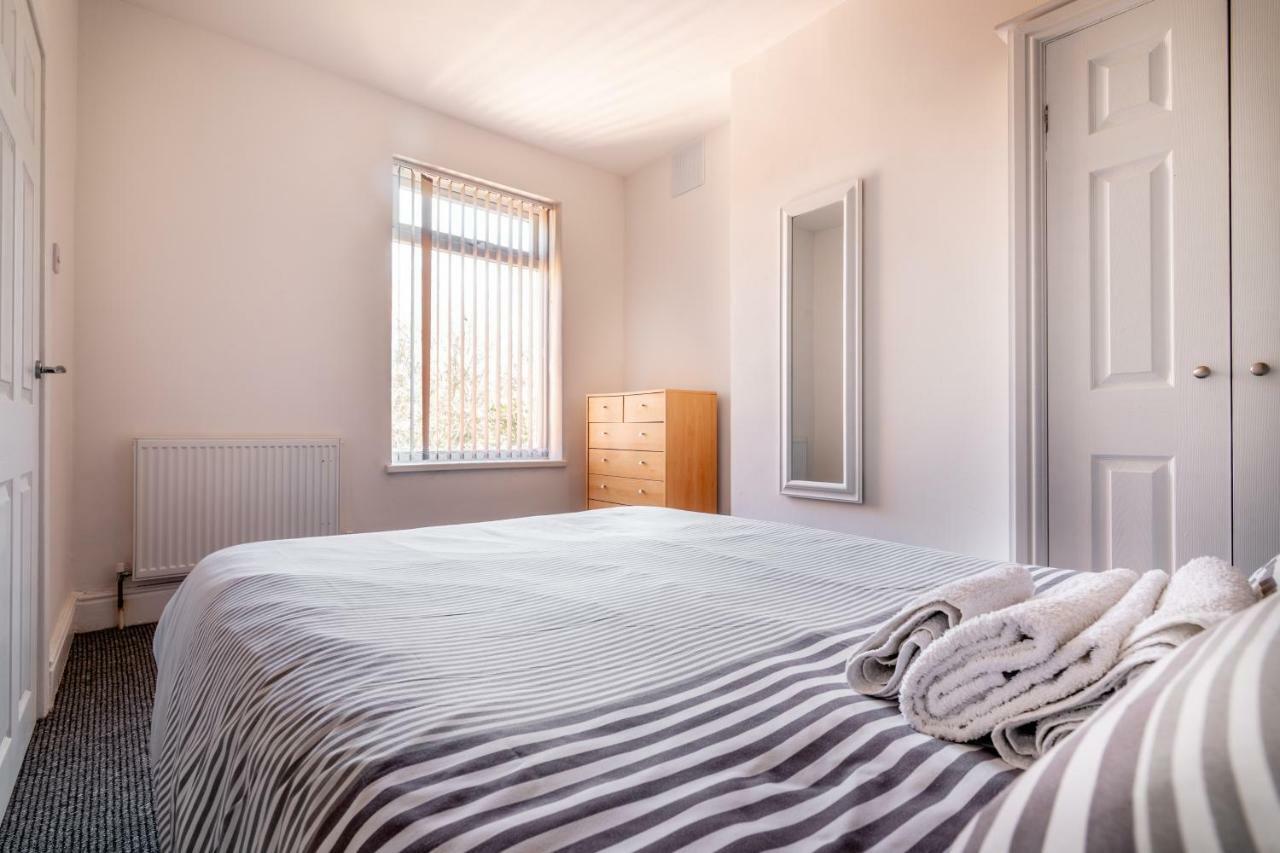 Platform Port Area Apartment 2 With Free Street Parking Kingston upon Hull Esterno foto